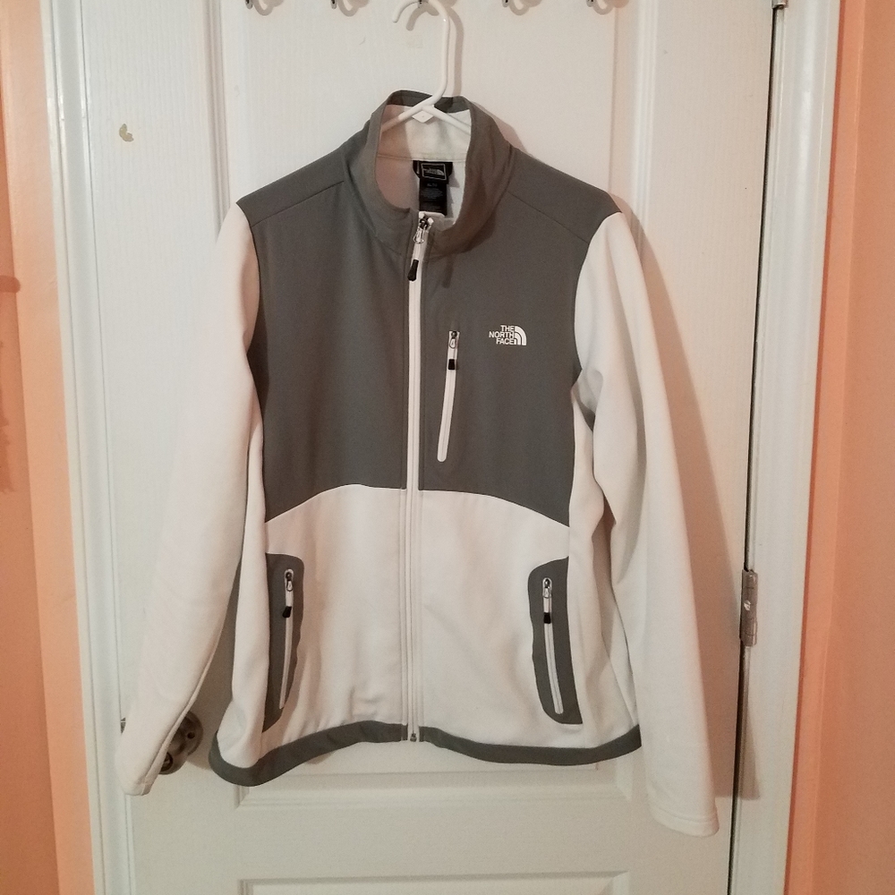 Women's North Face white jacket